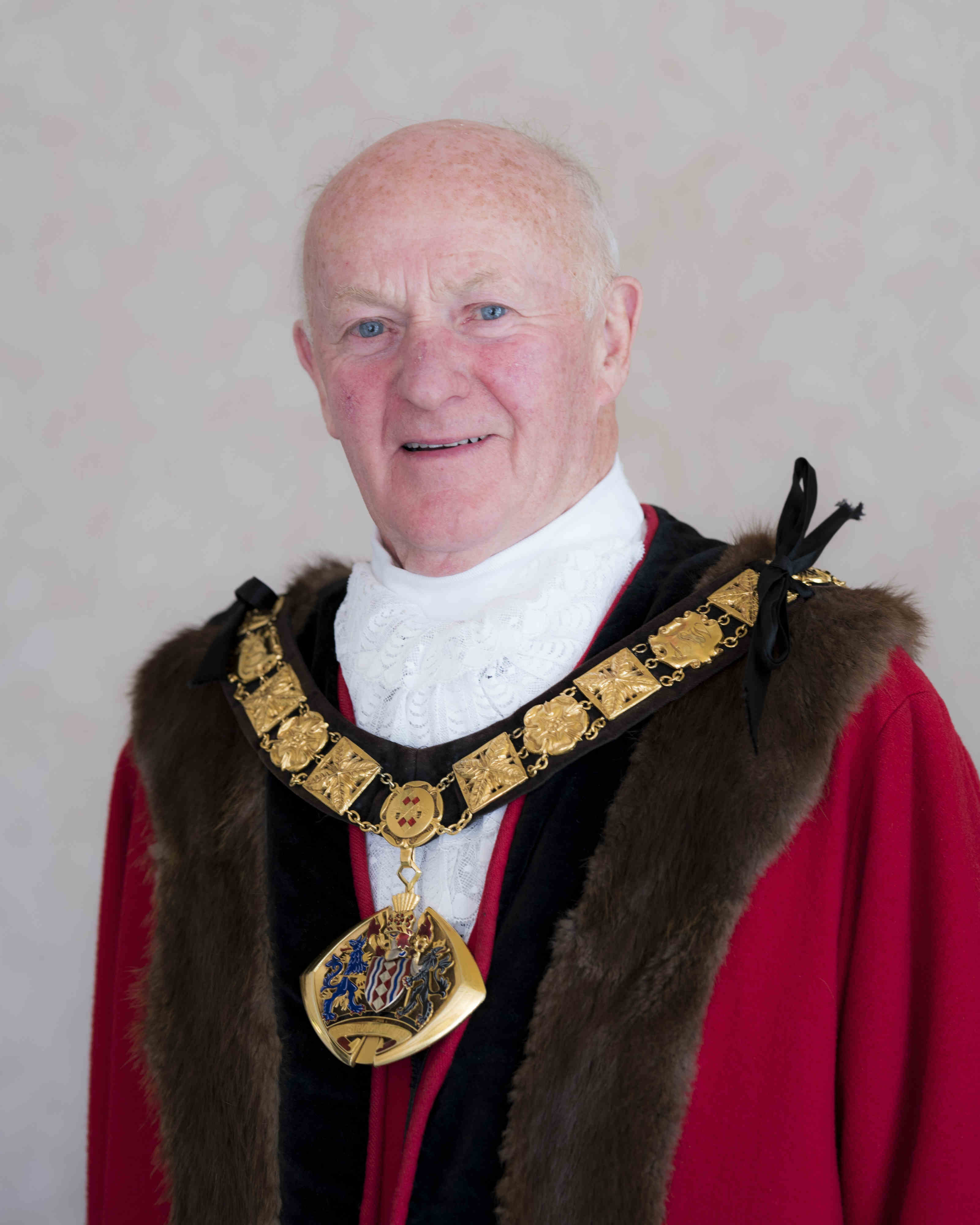 Join Halton’s Mayor for top-notch charity show