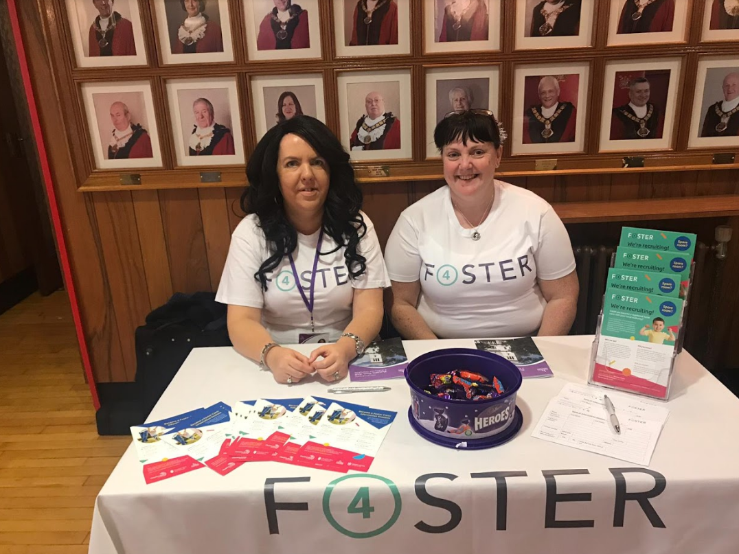 Best friends look for new foster carers 🗓