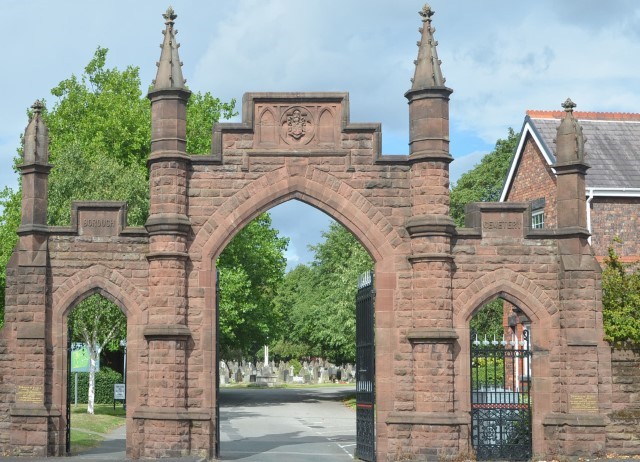 Widnes Cemetery gates